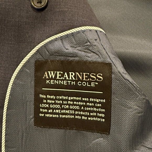 Awearness Kenneth Cole Men’s Navy Wool Slim Fit Blazer Sport Coat Size 48R - Picture 2 of 11
